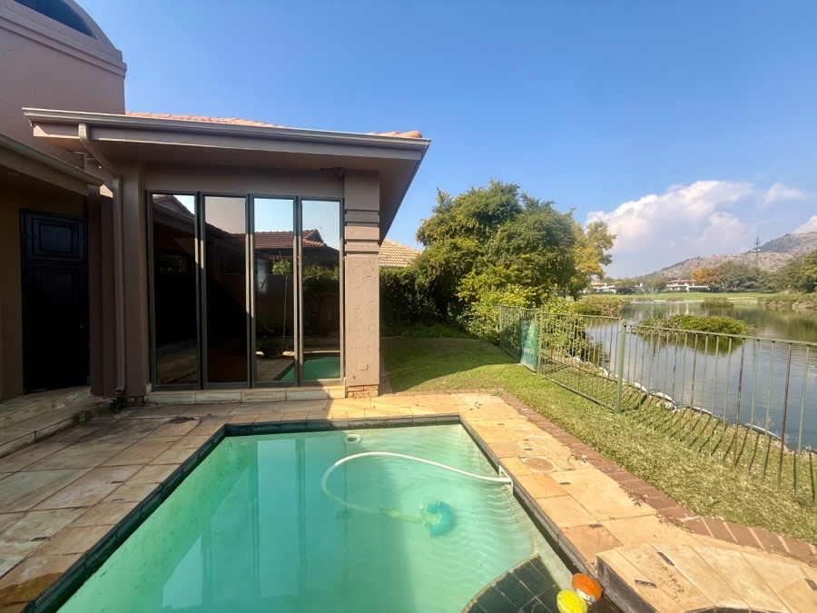 4 Bedroom Property for Sale in Pecanwood Estate North West